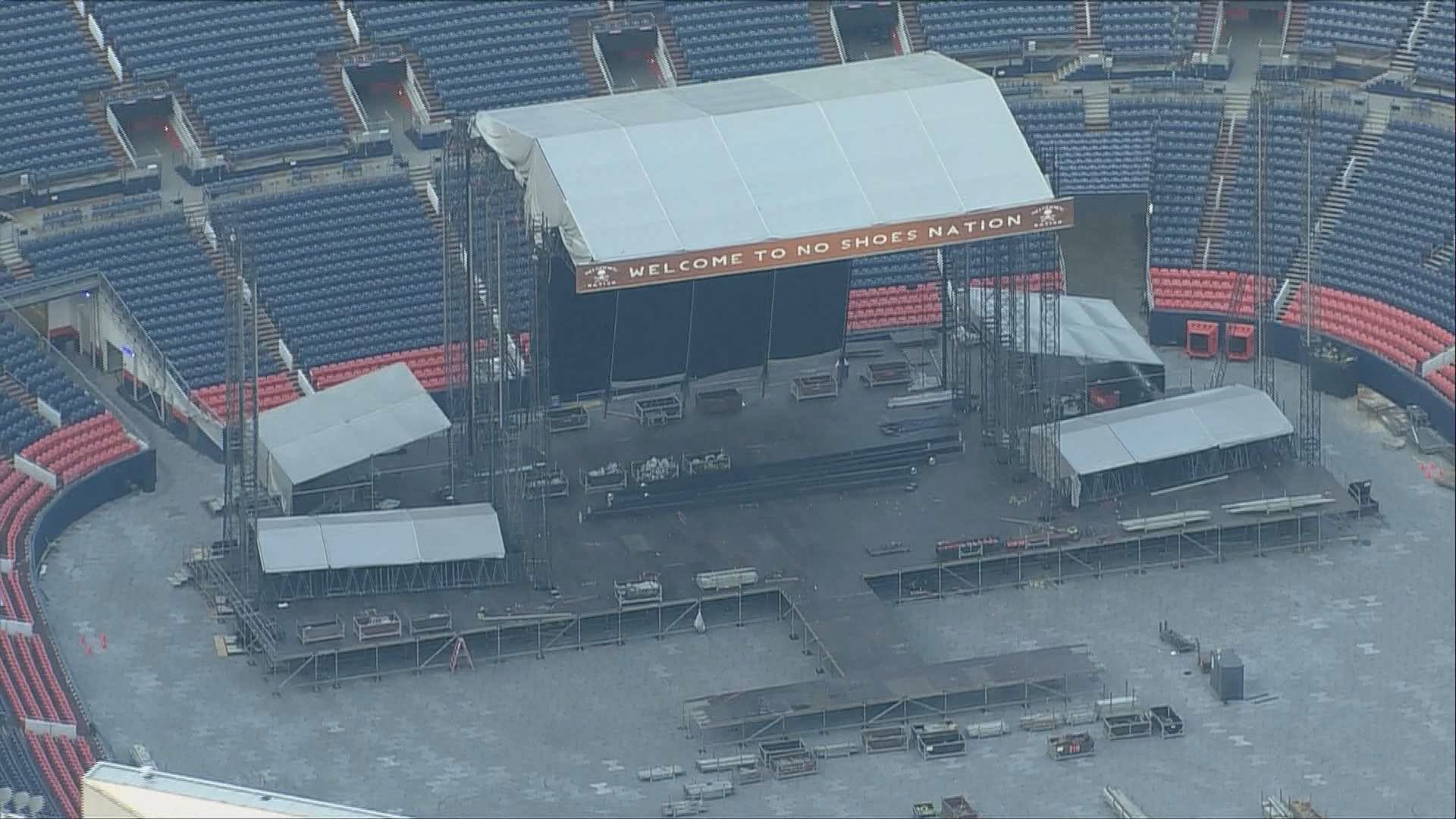 Country music superstar Kenny Chesney is preparing for a concert at Colorado's largest stadium.