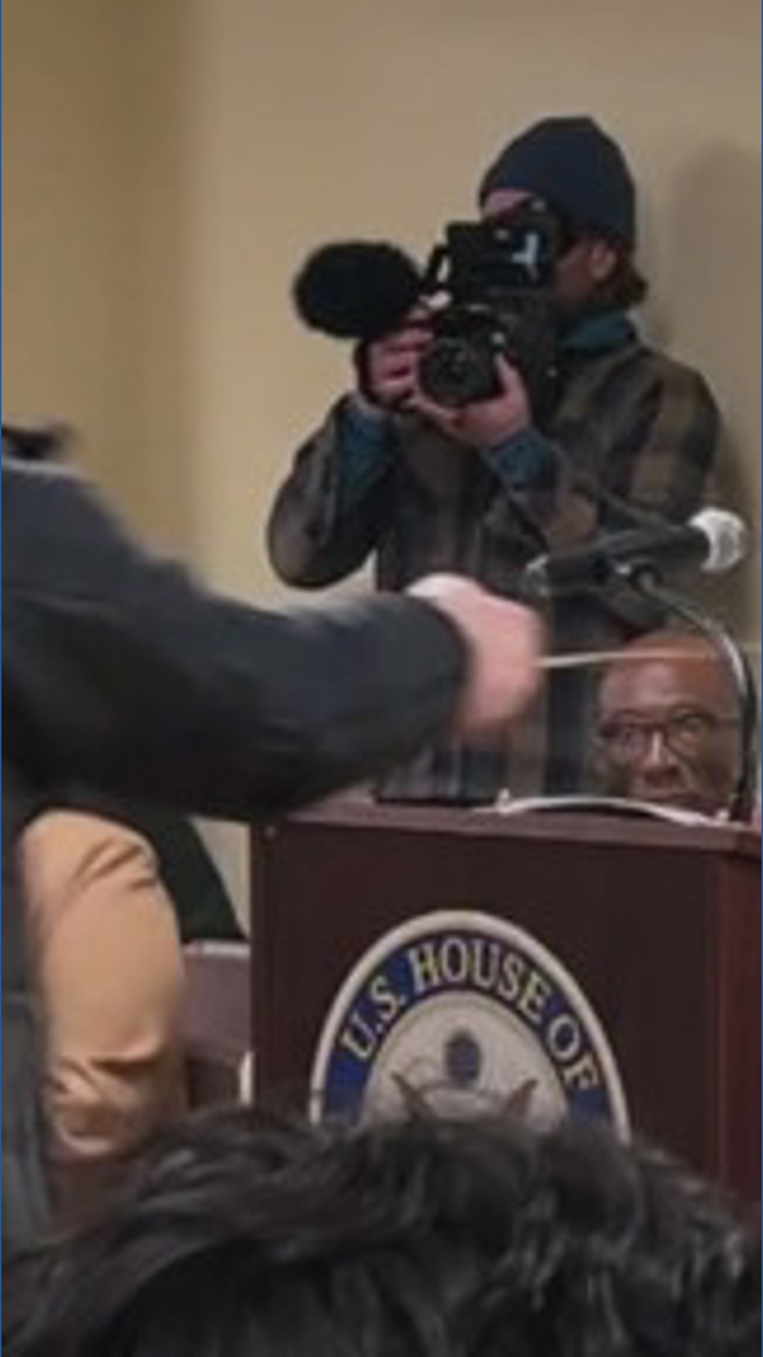 Man sprays unknown substance on Rep. Ilhan Omar | 9news.com