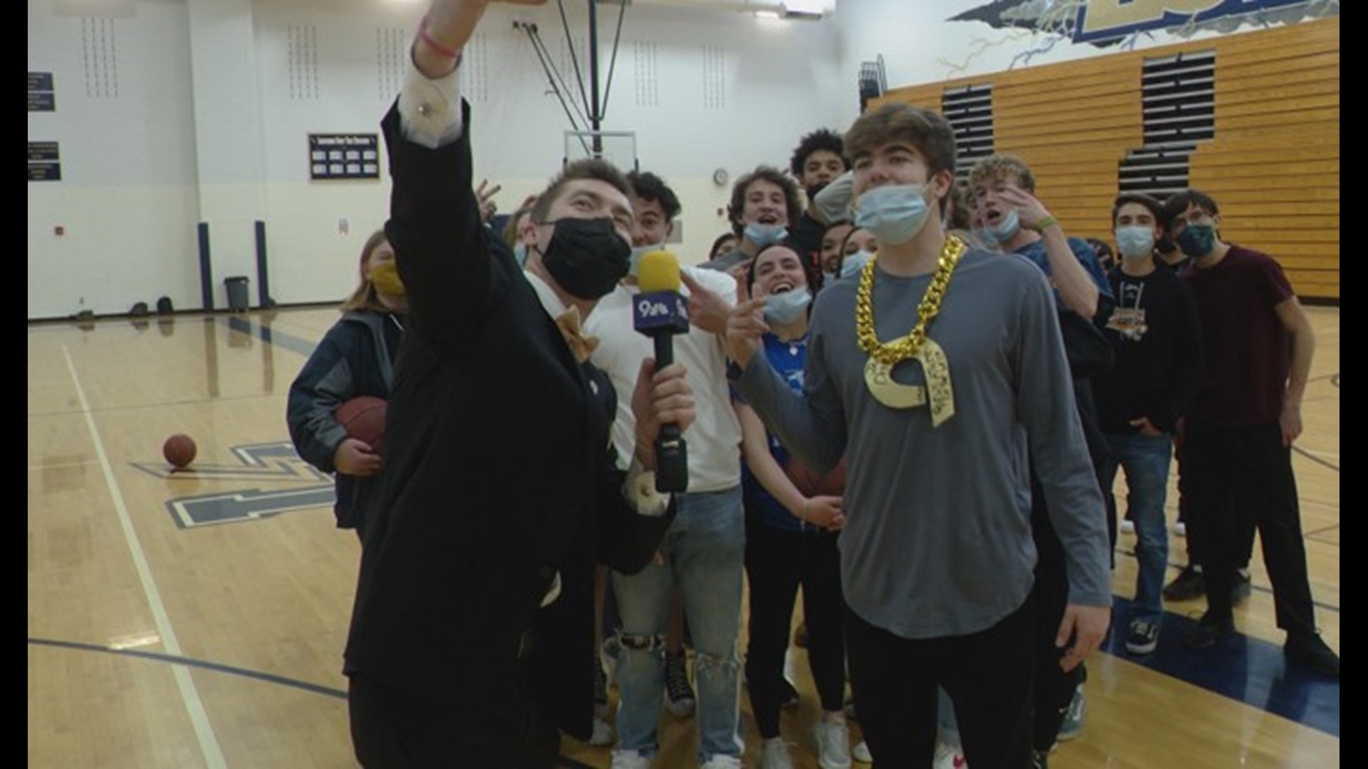 The senior was surprised in his PE class with the first chain of 2022
