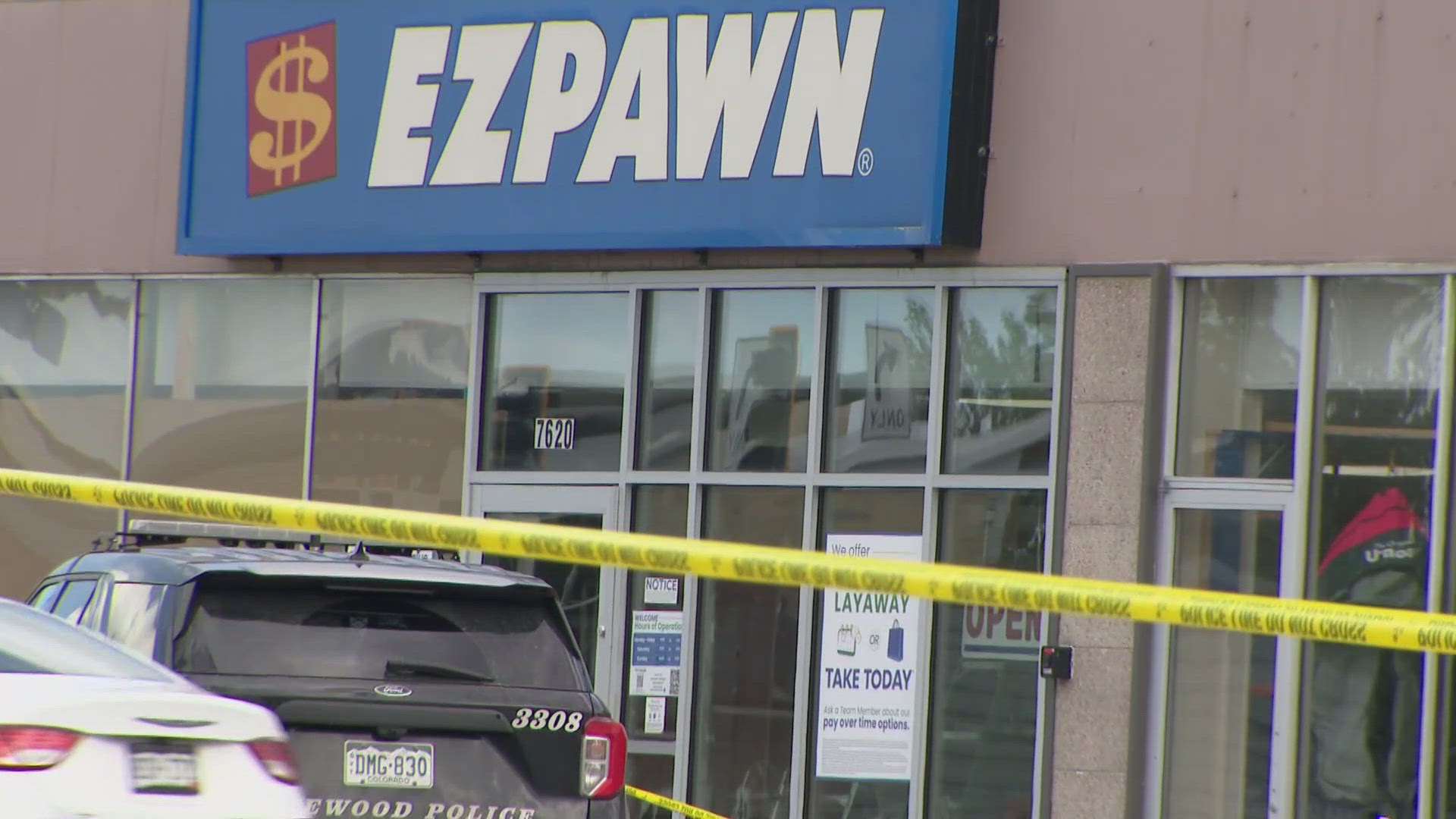 Person shot by officer off Colfax in Lakewood | 9news.com