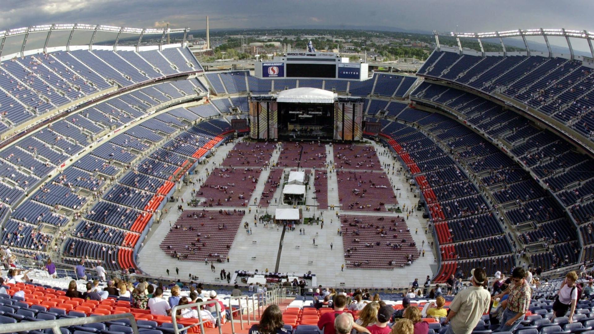 25 years ago: Invesco Field at Mile High begins new era of Denver