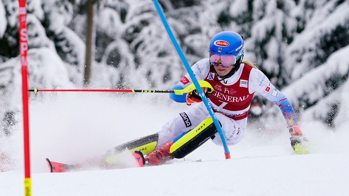 Siaran langsung Olimpiade Musim Dingin untuk hari Minggu: slalom raksasa, gaya lereng