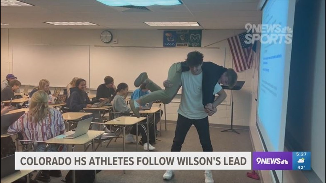 Colorado high school athletes imitate Russell Wilson's 'plane workout'