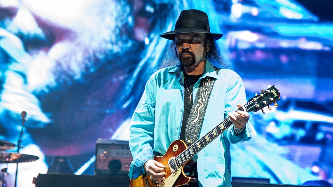 lynyrd skynyrd red rocks