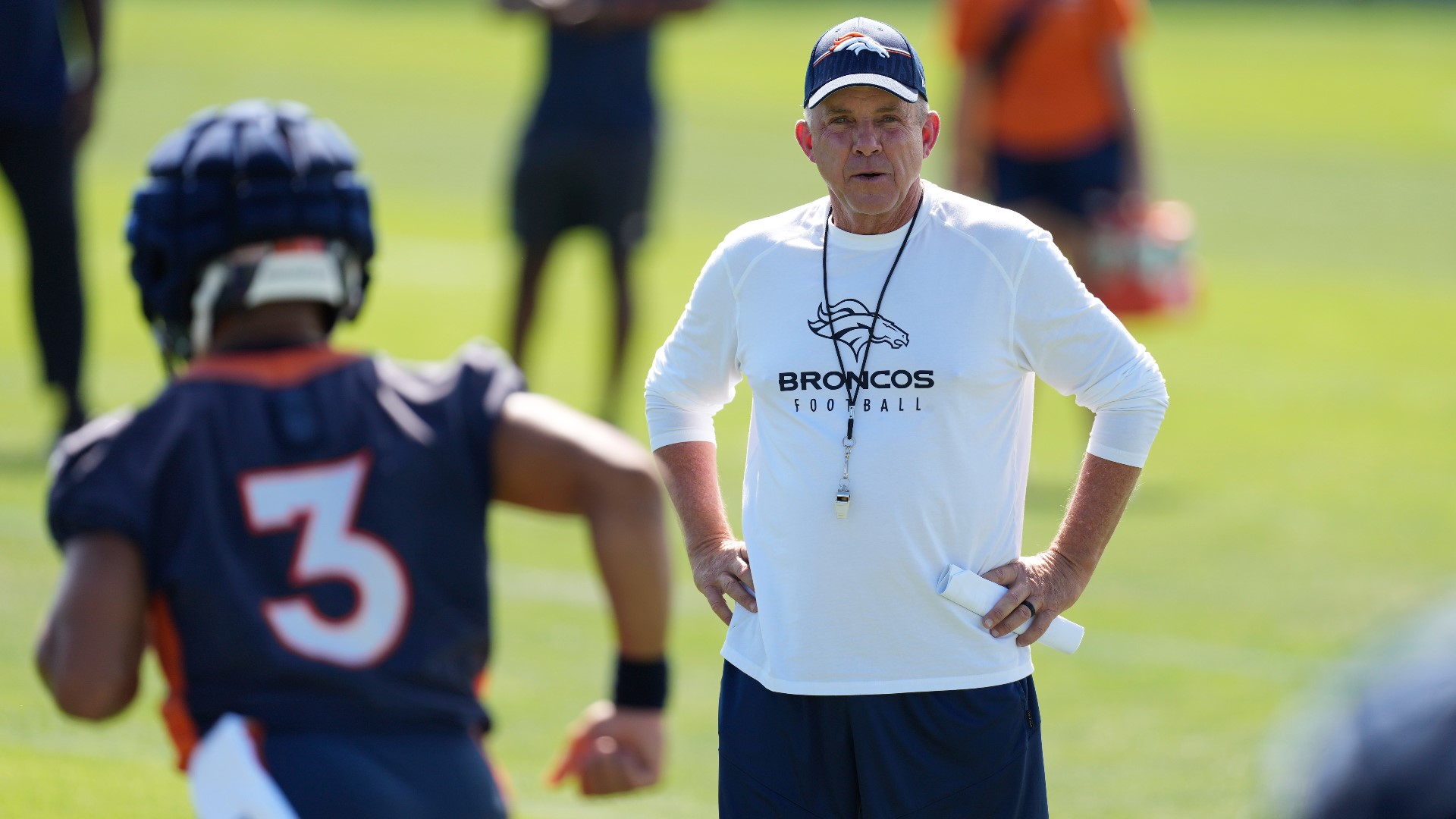 Ben DiNucci playing well at Broncos training camp