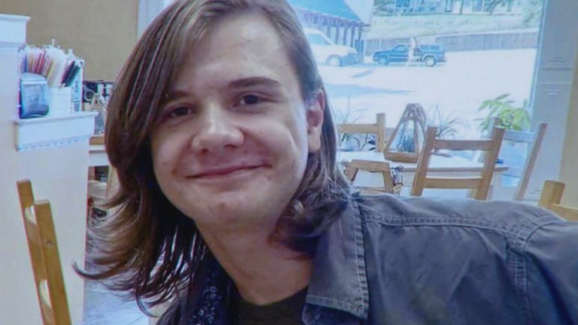 Colorado teen identified who was hit, killed by train | 9news.com