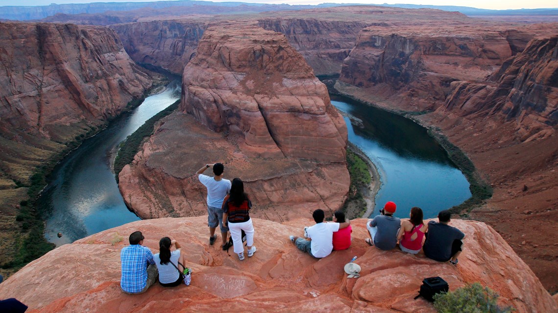 2 drought-stricken states told to cut water use from Colorado River