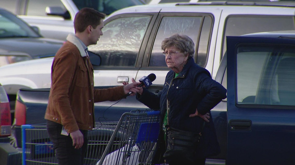 What is Walmart's return policy on head coaches?