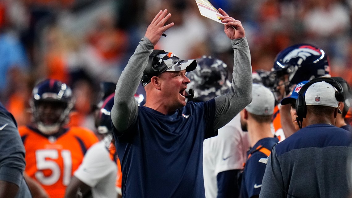 Coach Hackett apologizes for Broncos' preseason loss