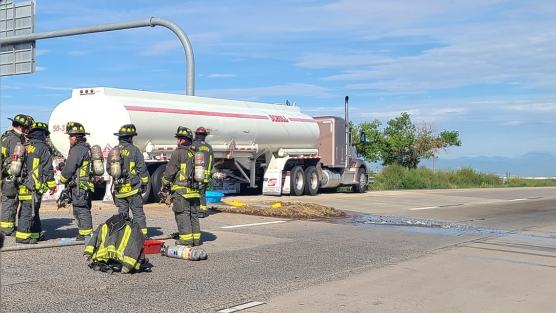 Ethanol spill closes westbound Interstate 70 in Aurora - Vimarsana News