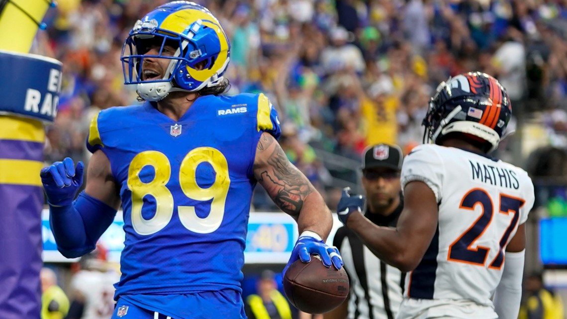 Los Angeles Rams cornerback Cobie Durant (14) lines up for the