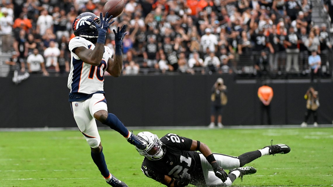 Can't-Miss Play: 68-YARD TD! Las Vegas Raiders cornerback Amik Robertson  catches Denver Broncos running back Melvin Gordon's fumble for score