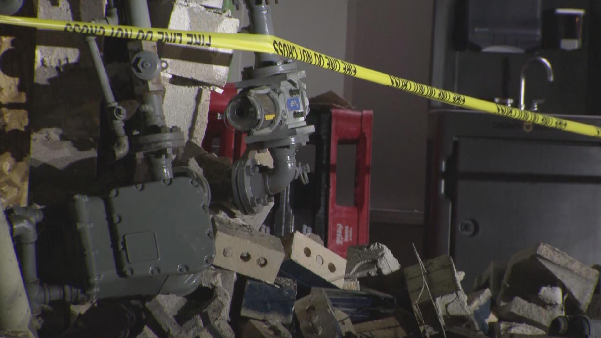 Man found with gunshot wound after Denver crash | 9news.com
