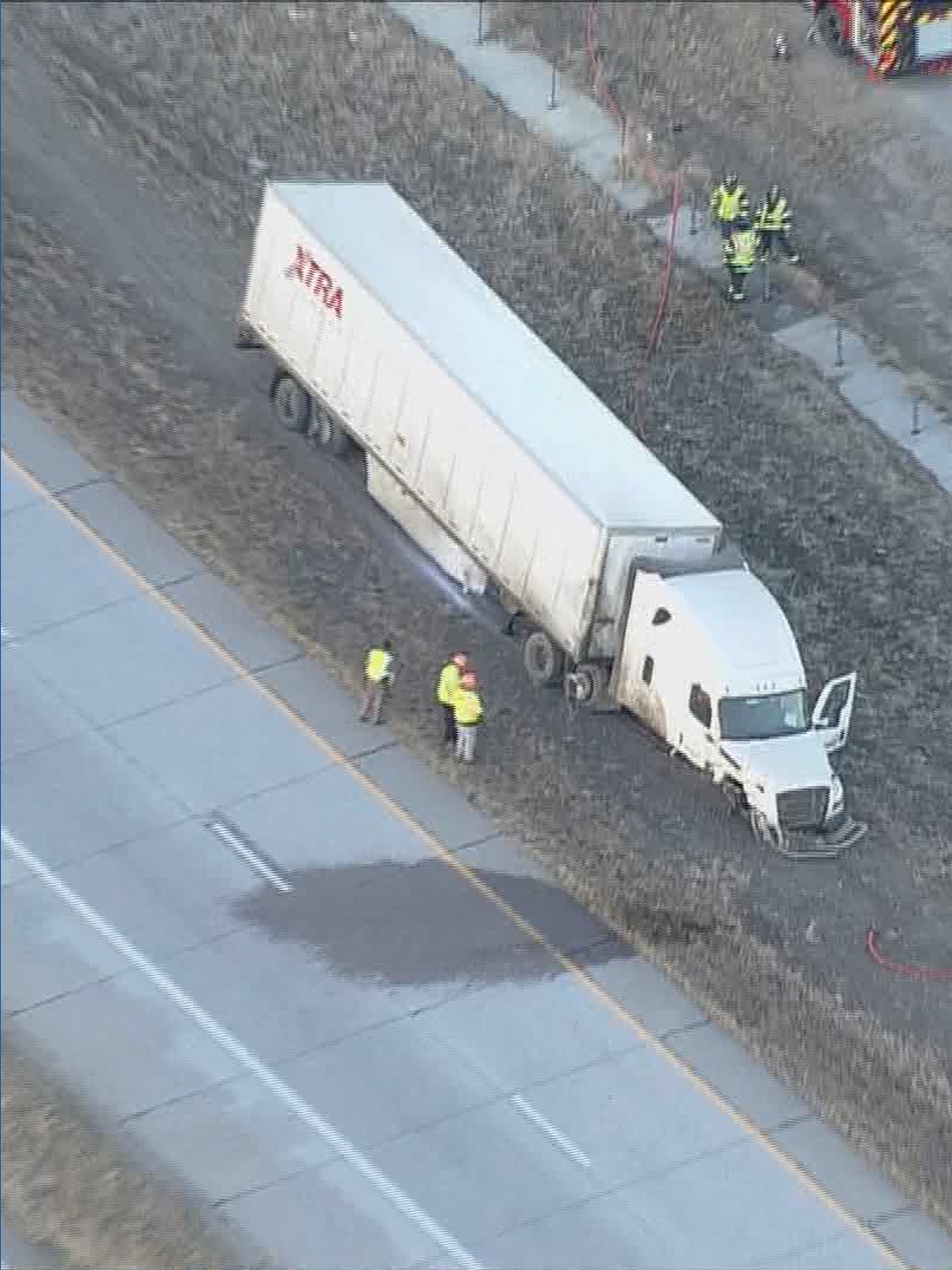 Northbound lanes of I-25 reopen after crash involving 2 semis | 9news.com