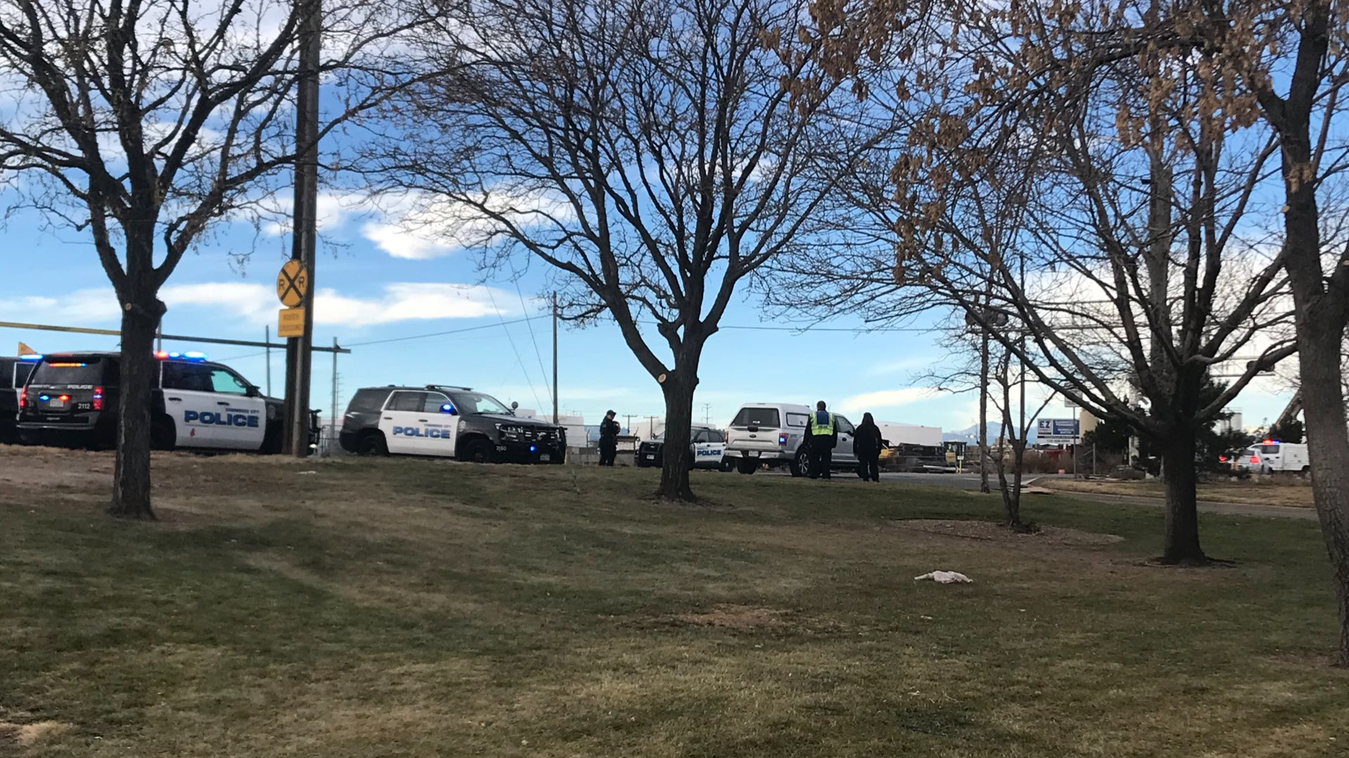 Police investigate car possibly related to Westminster shooting | 9news.com