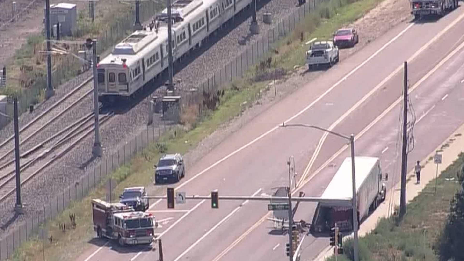 RTD A Line train resumes after crash with semitruck in Aurora | 9news.com