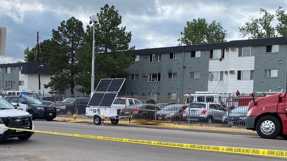 5 hurt in fire at Aurora apartment complex | 9news.com