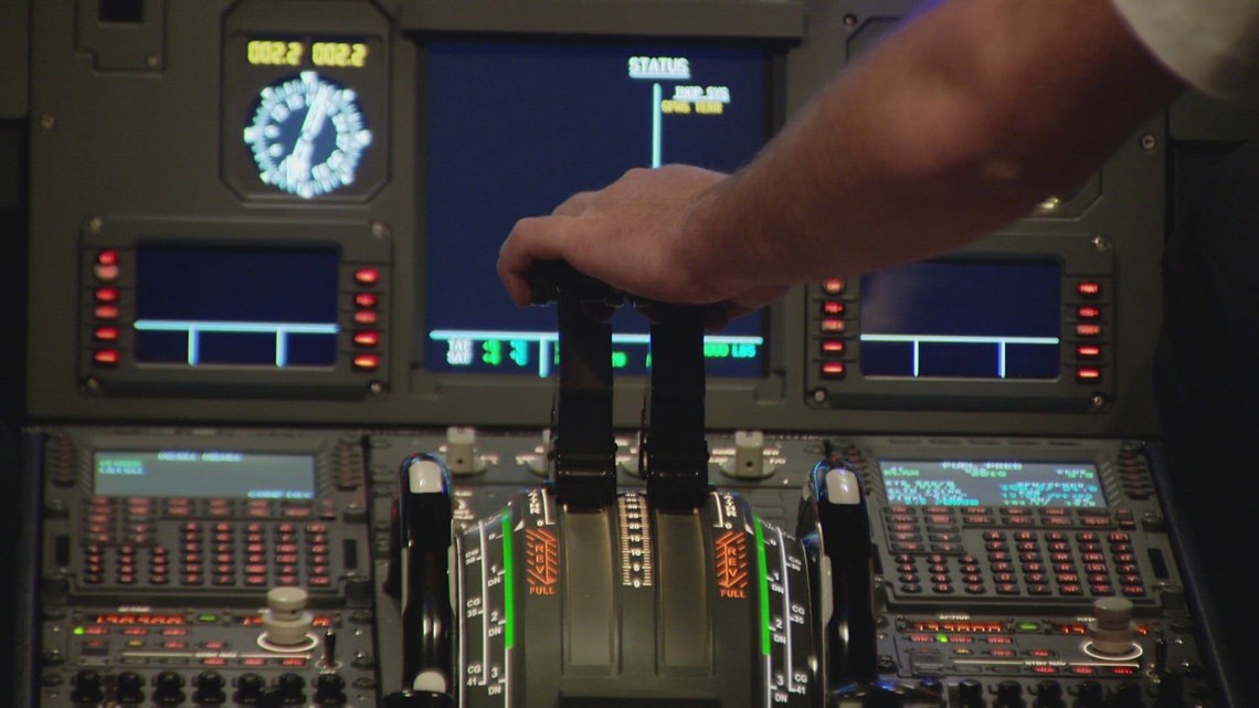 Latest Headlines | Flight simulator shows options pilots have after ...