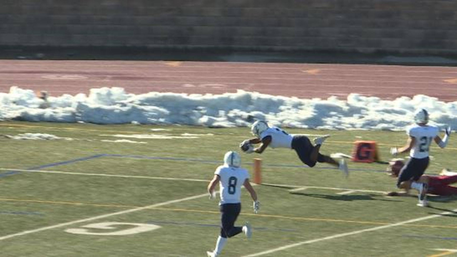 The top-seeded Pine Creek Eagles never let up on No. 9 Ponderosa in the 4A quarterfinals, as they advanced with the 55-17 win Saturday.