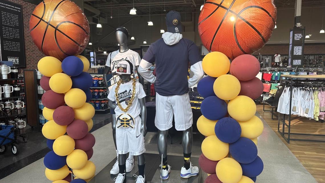 Los Angeles Lakers Jerseys  Curbside Pickup Available at DICK'S