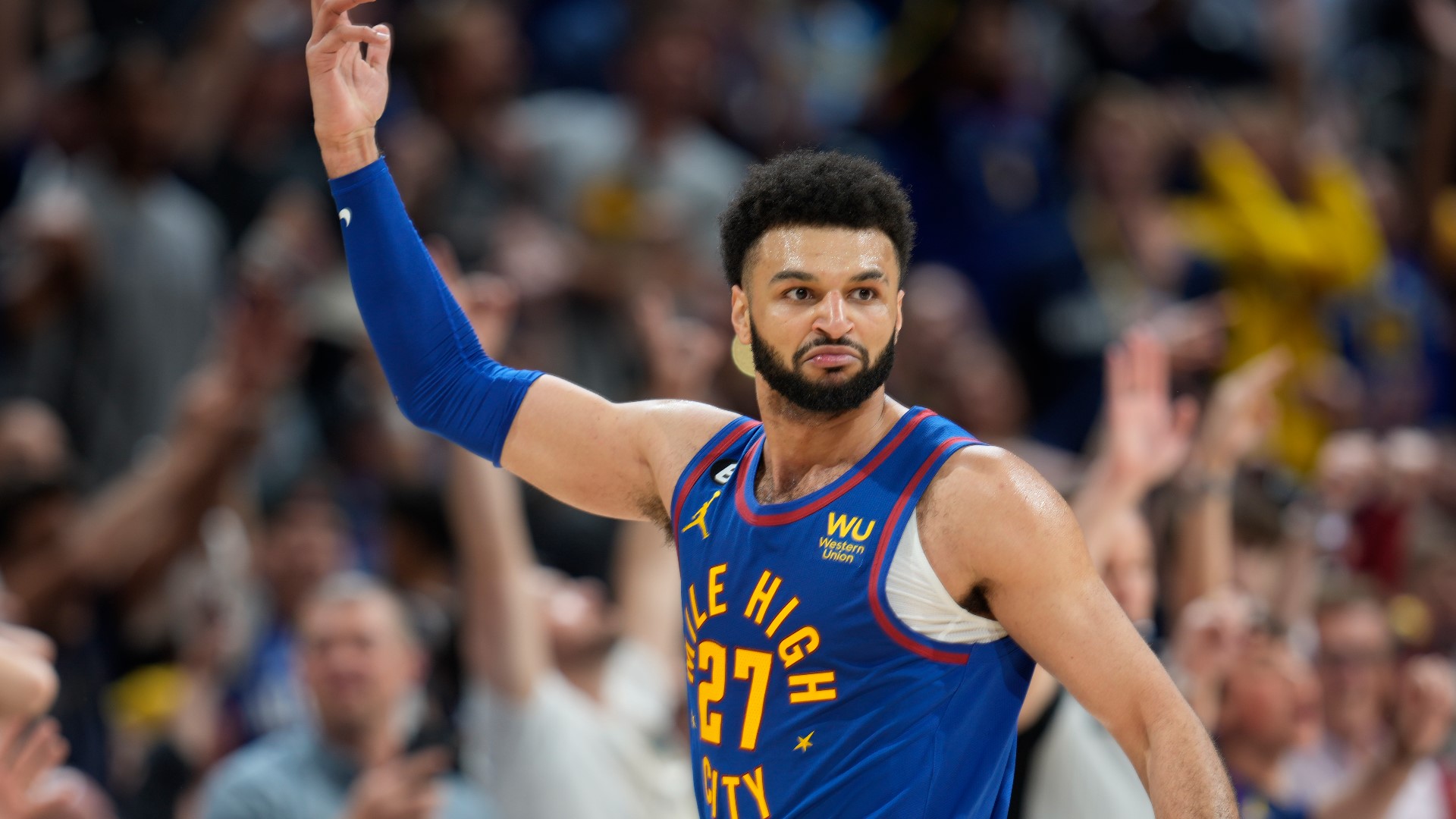 Denver Nuggets try to make starstudded Suns look average again