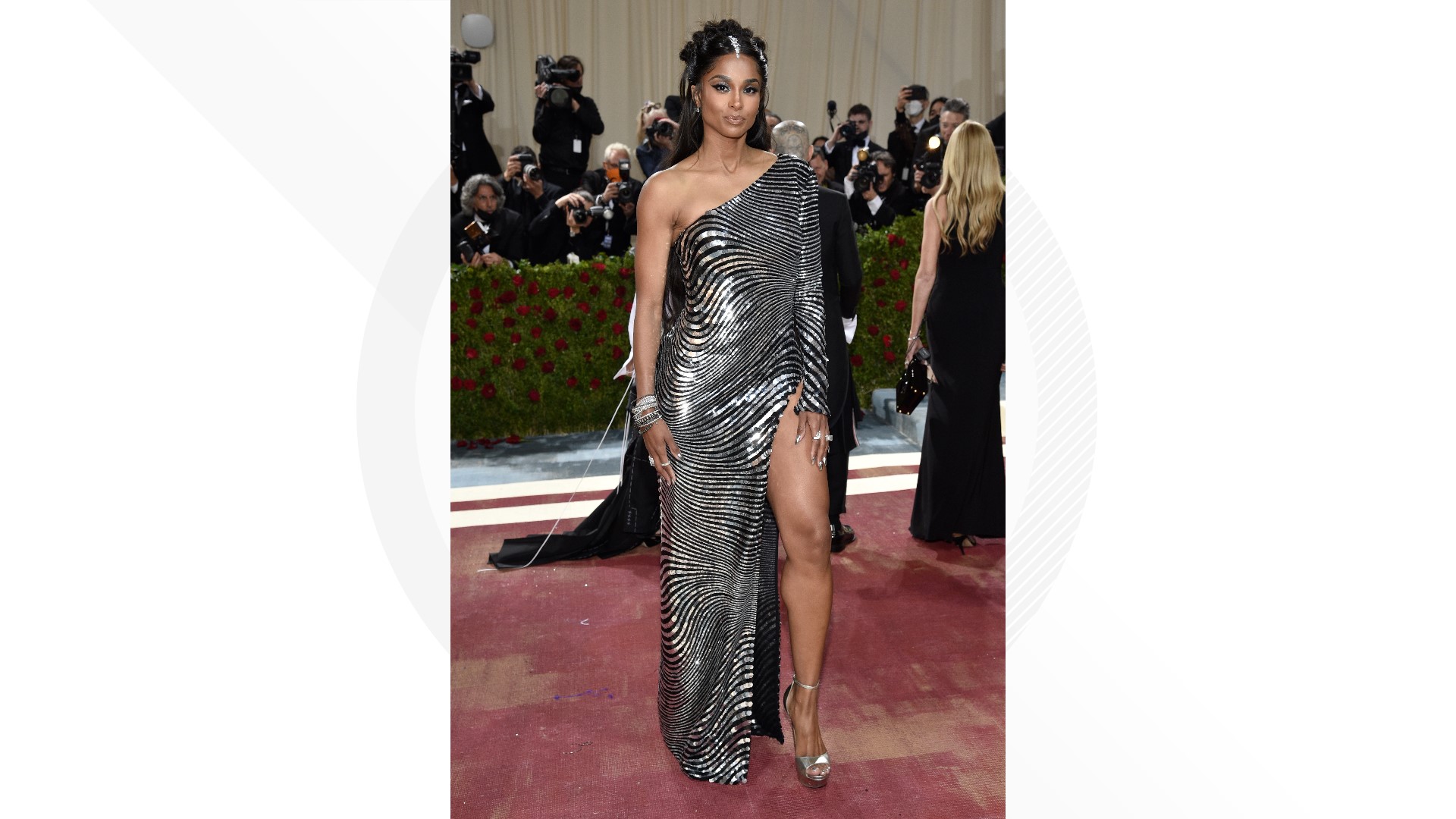 What did Ciara wear to the 2022 Met Gala?