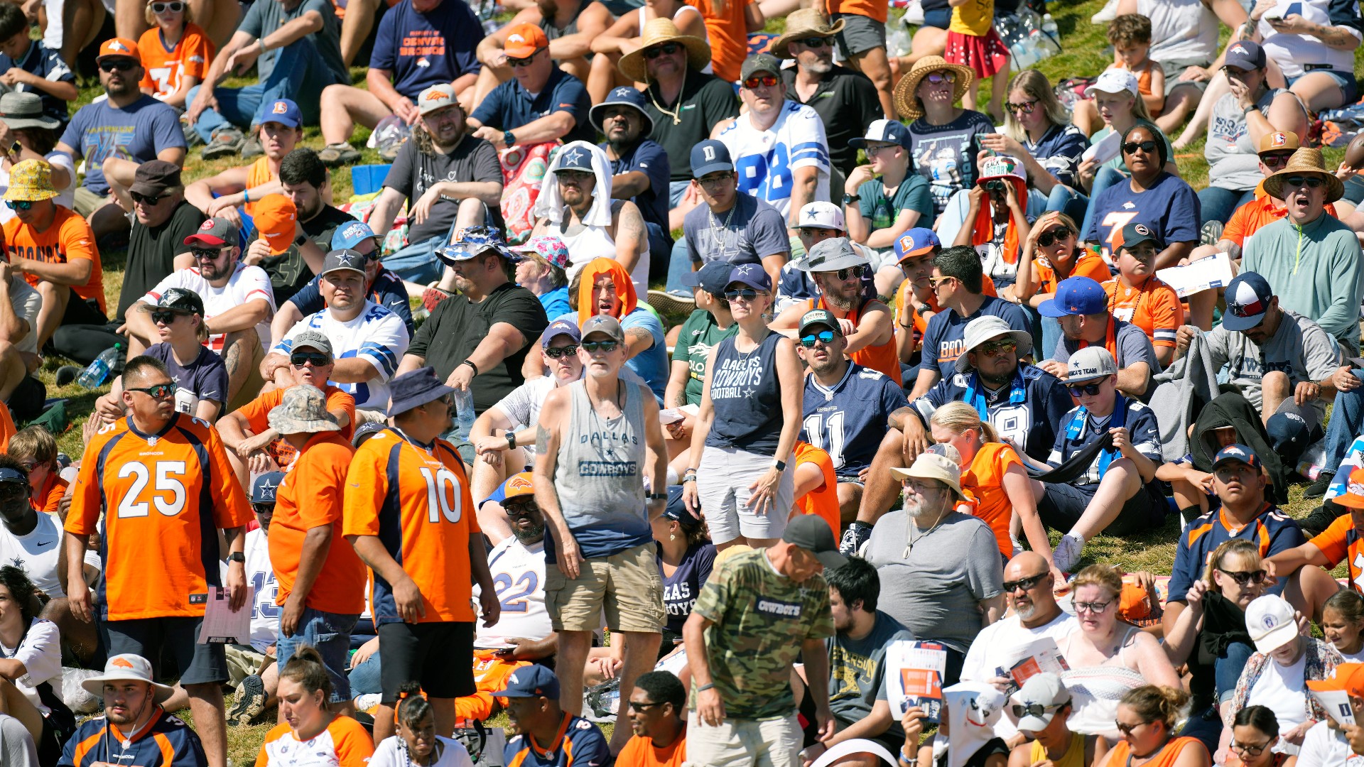 Denver Broncos joint practice with Dallas Cowboys