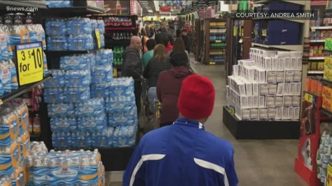 Safeway, Albertsons, King Soopers limiting number of customers