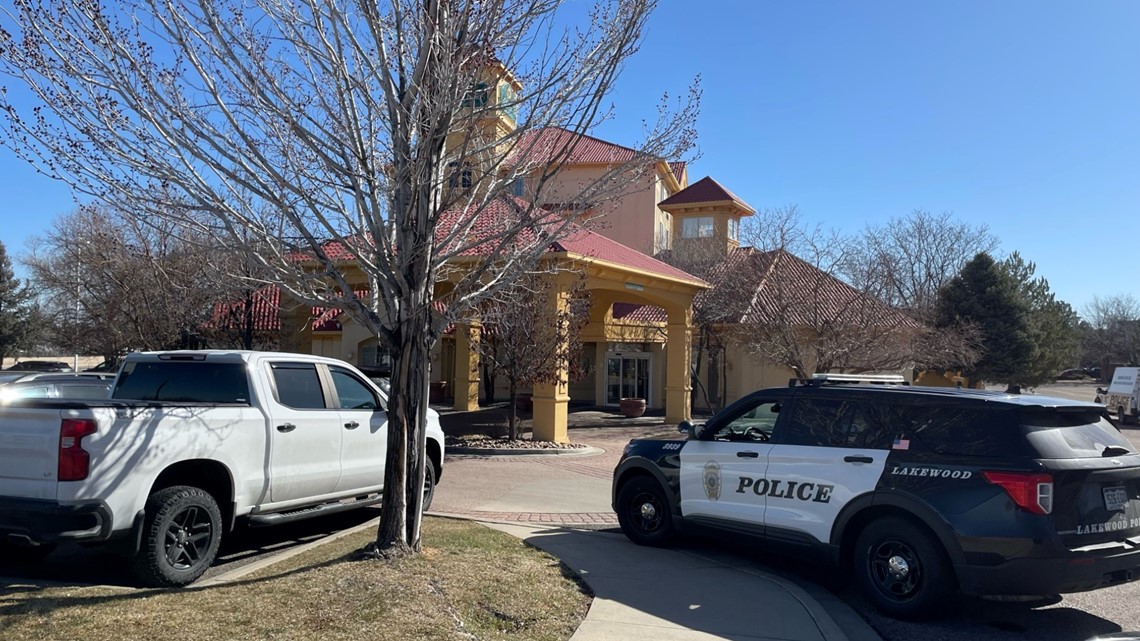 Lakewood police shoot, kill armed man | 9news.com