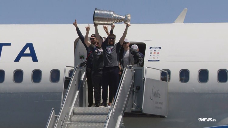 Avalanche land in Denver after Stanley Cup victory