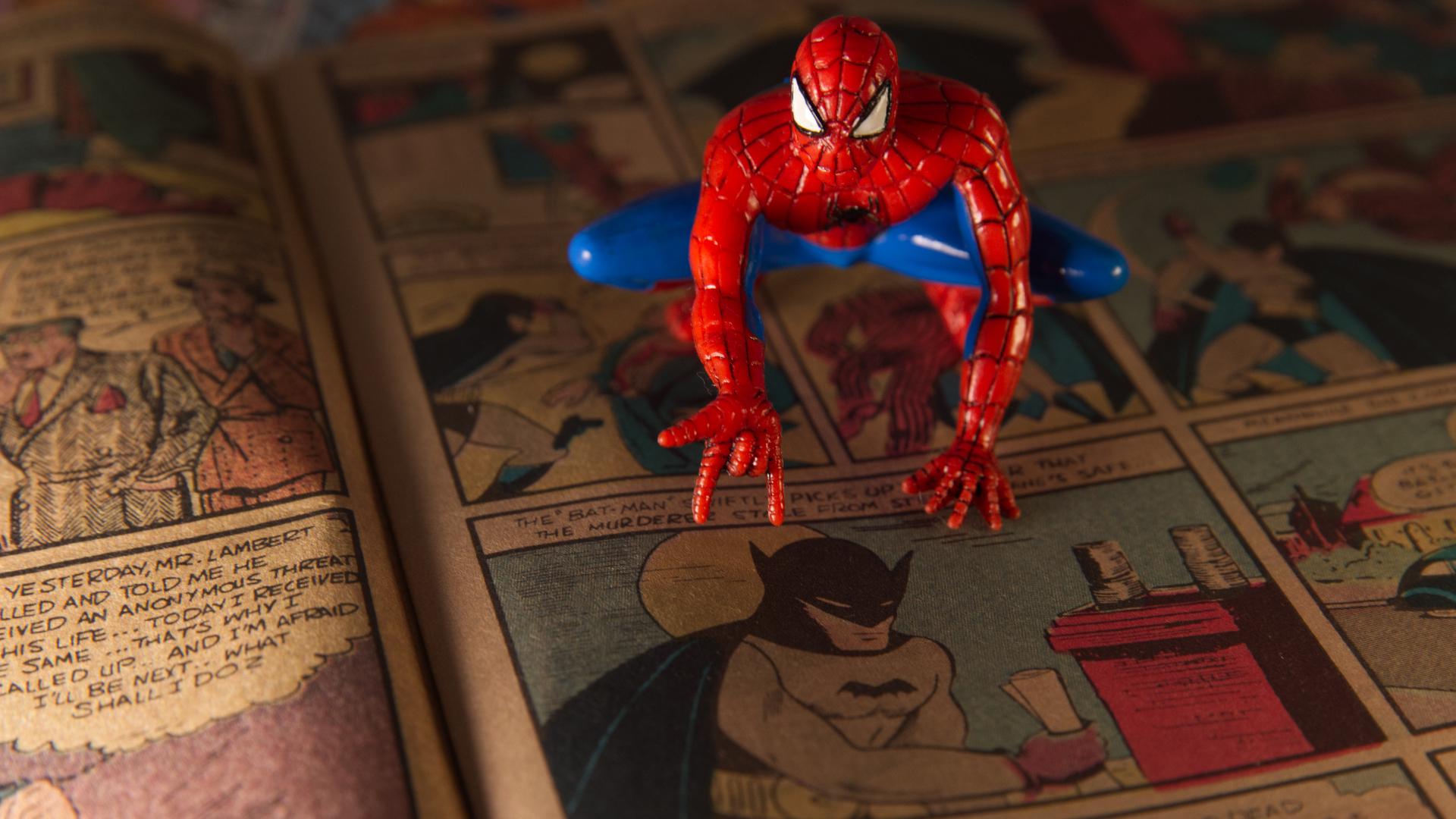 Bronco notes: Spider-Man helps bond players for night away from camp