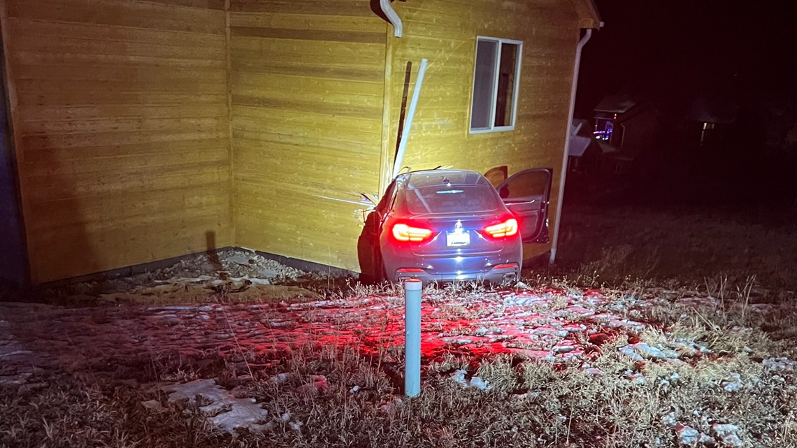 Family cleaning up after 6th car in 6 years crashes into property - Vimarsana News