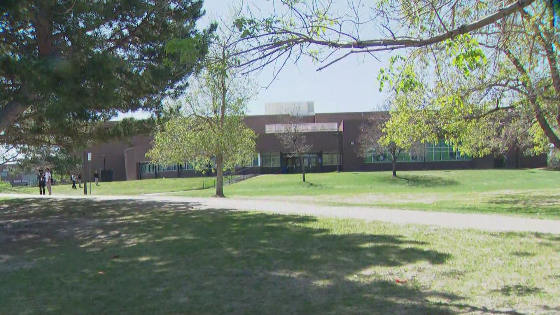 Student arrested after bringing loaded gun to Aurora's Overland High ...