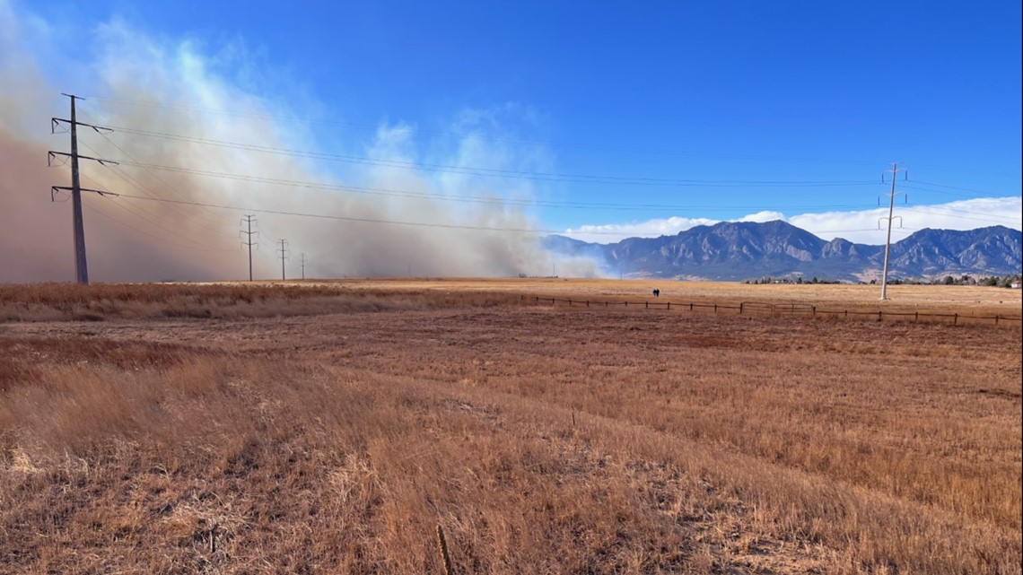Photos Viewer Photos From Boulder County Grass Fires 9news