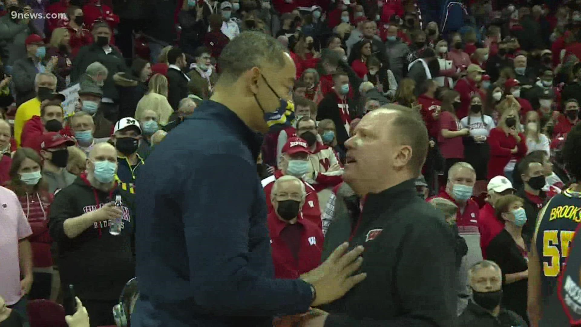 Michigan-Wisconsin have dust up after coaches exchange words 