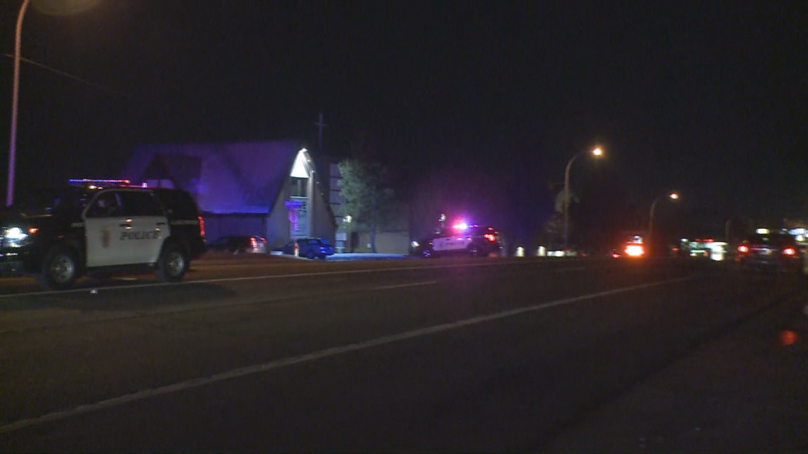 Pedestrian killed in Lakewood crash Thursday night | 9news.com