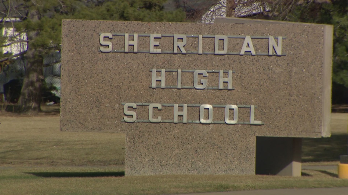 Teachers and school district reach tentative agreement after 3-week strike