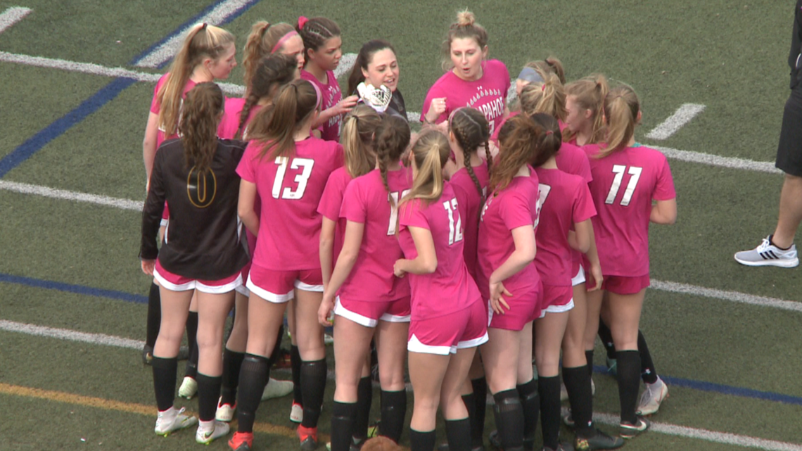 Arapahoe defeats Ralston Valley in top-10 soccer matchup | 9news.com