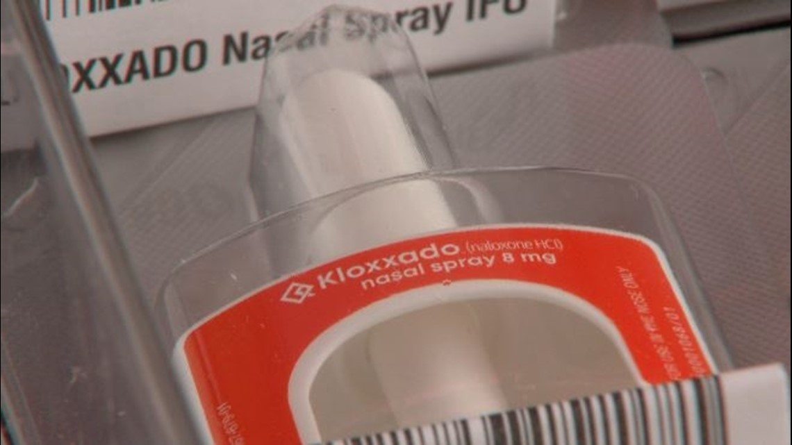 Group distributes free naloxone at Denver music festival - Vimarsana News