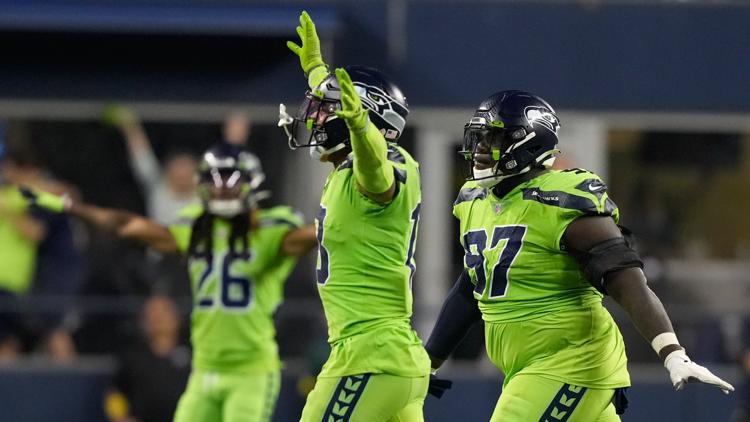 Broncos vs. Seahawks final score, results: Geno Smith overshadows Russell  Wilson in stunning Seahawks victory