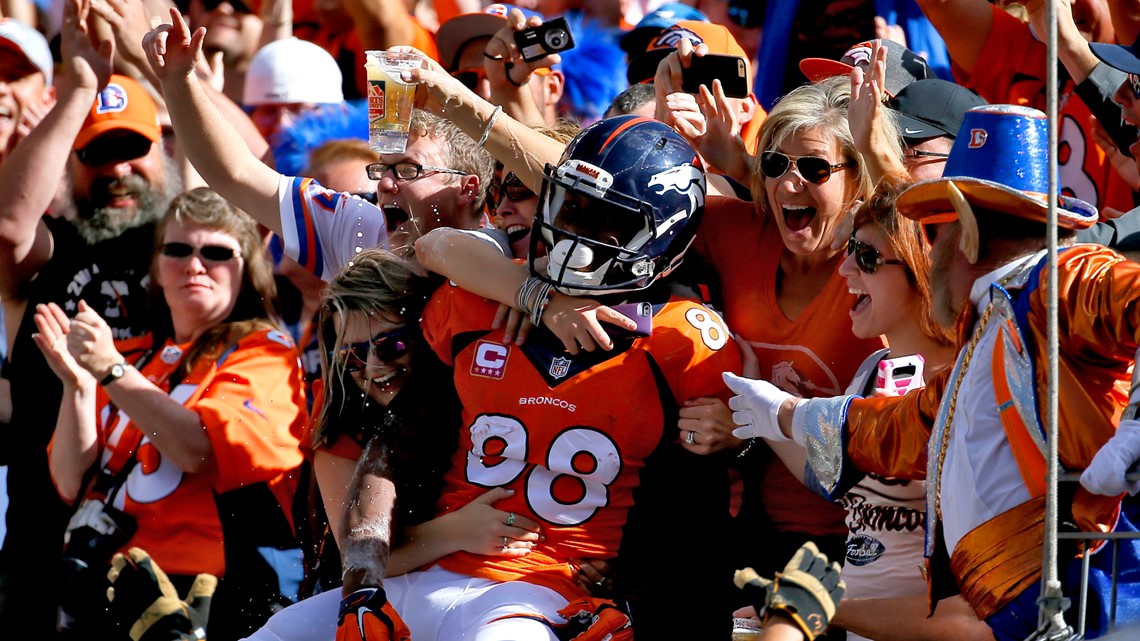 Demaryius Thomas Tributes Flood in as NFL Fans Mourn Death of Broncos Star