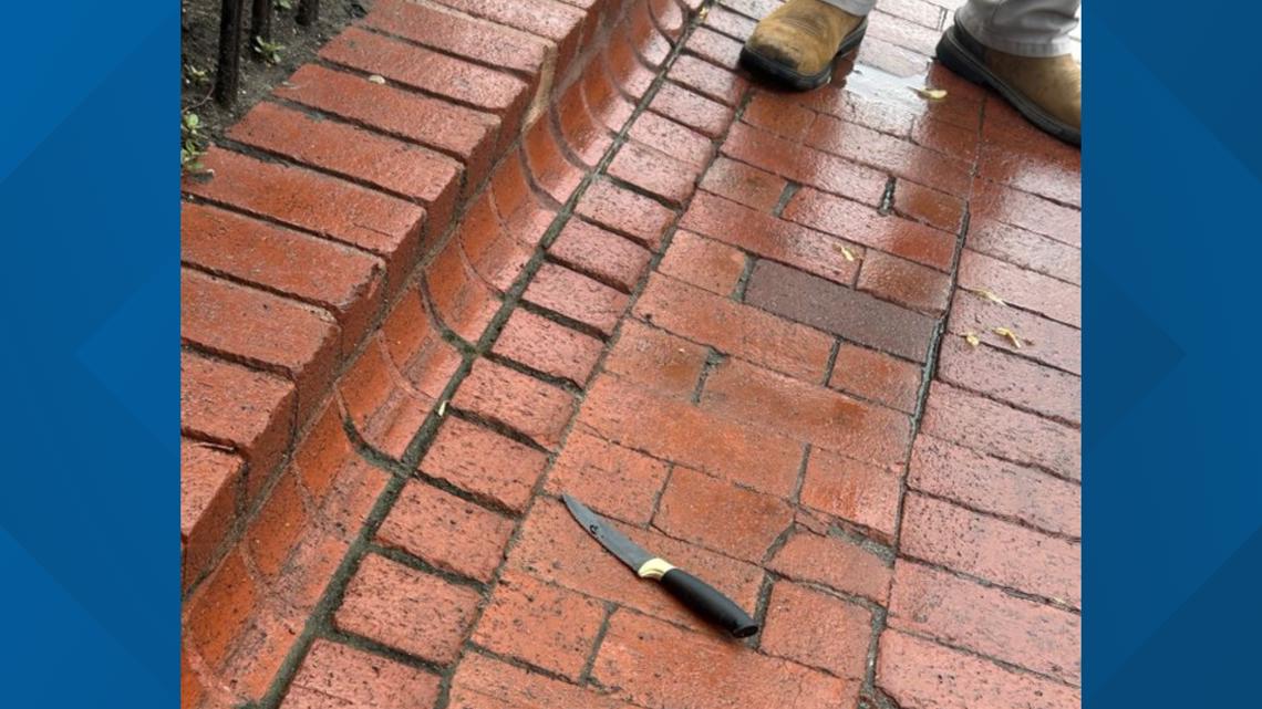Police arrest man accused of attacking 2 people with knife on Pearl Street Mall