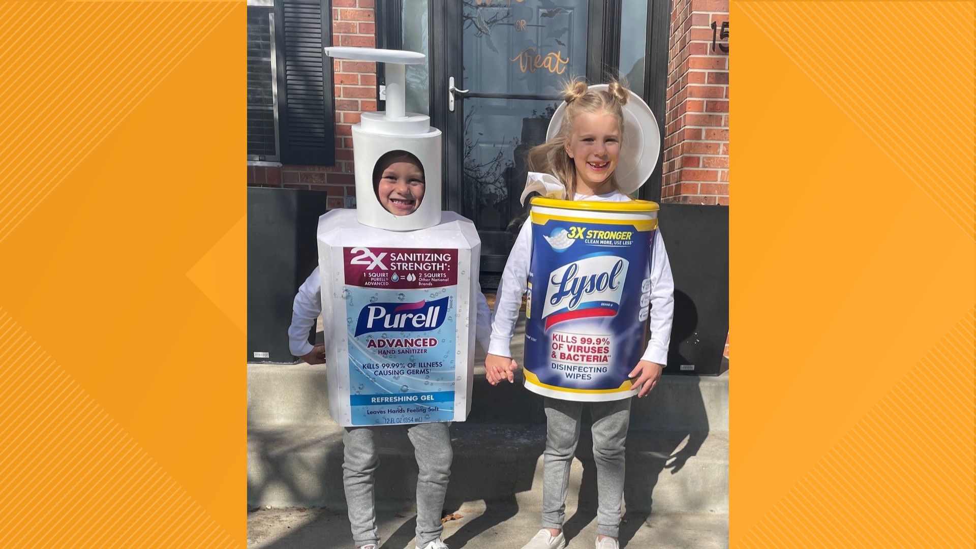 PHOTOS Halloween costumes and decorations!