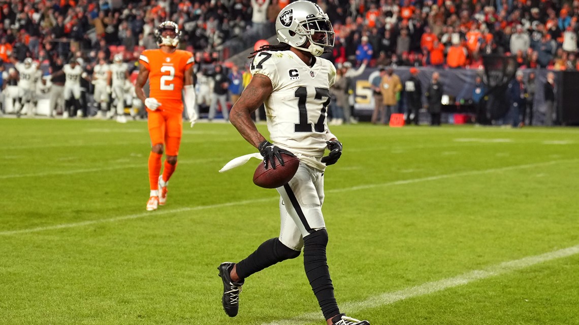 Broncos lose to Raiders 22-16 in overtime