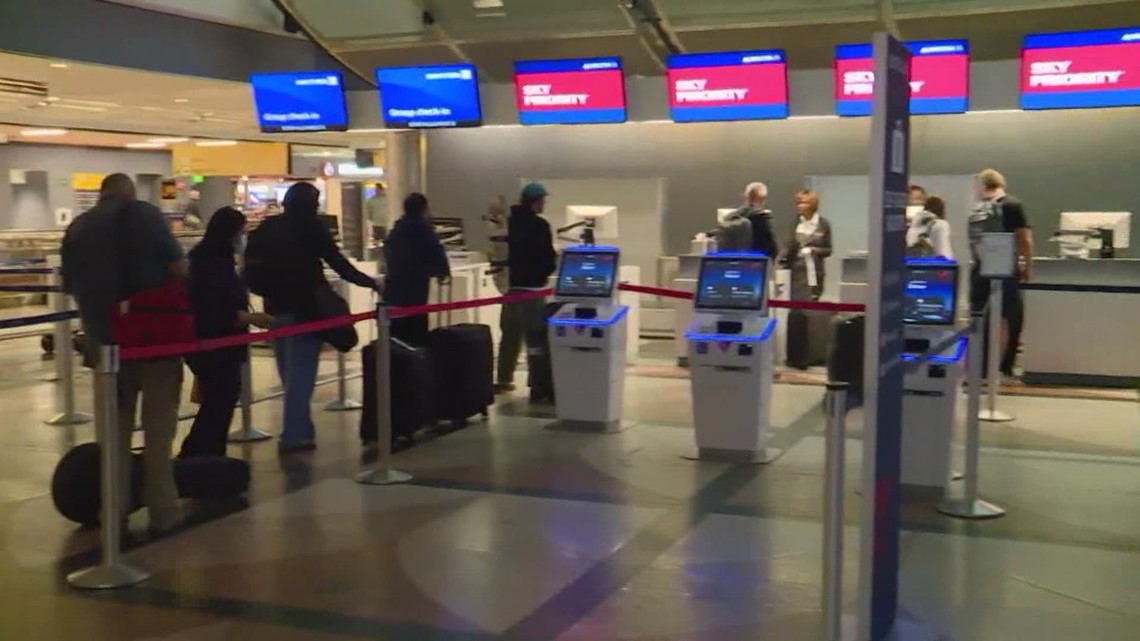 Frontier to move check-in counters tomorrow at DIA