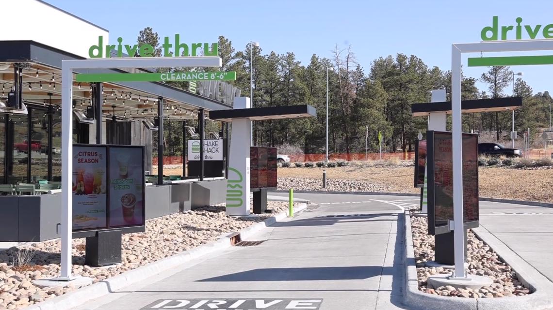 Shake Shack opens 1st Colorado drivethru location in Castle Rock