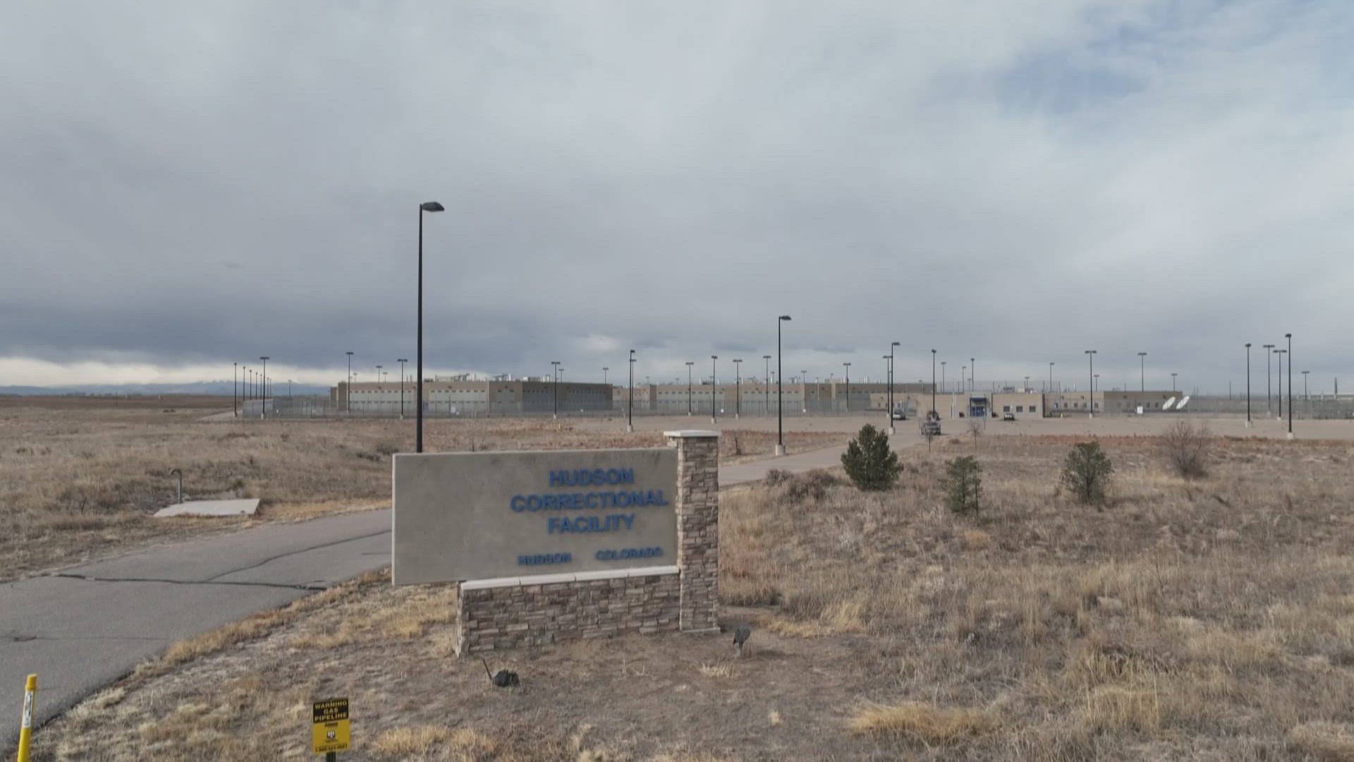 Hudson limited in options to block planned ICE detention center | 9news.com