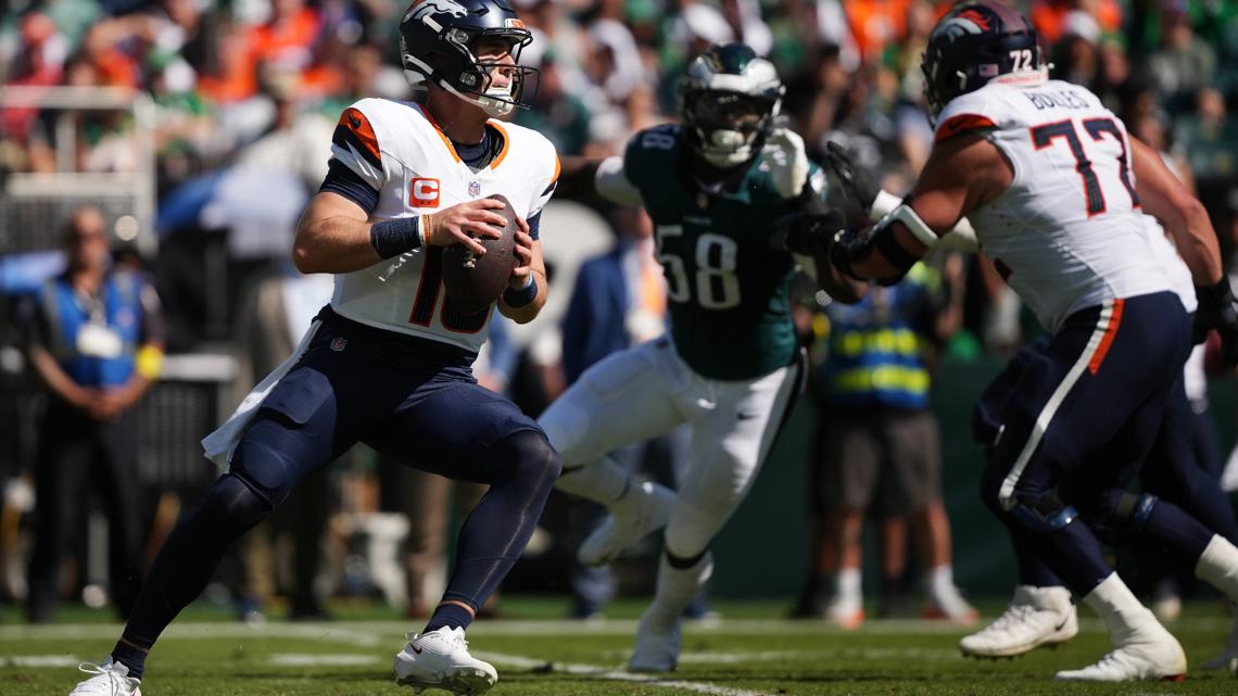 Broncos Rally to Lead Eagles 18-17 in NFL Week 5 Fourth Quarter