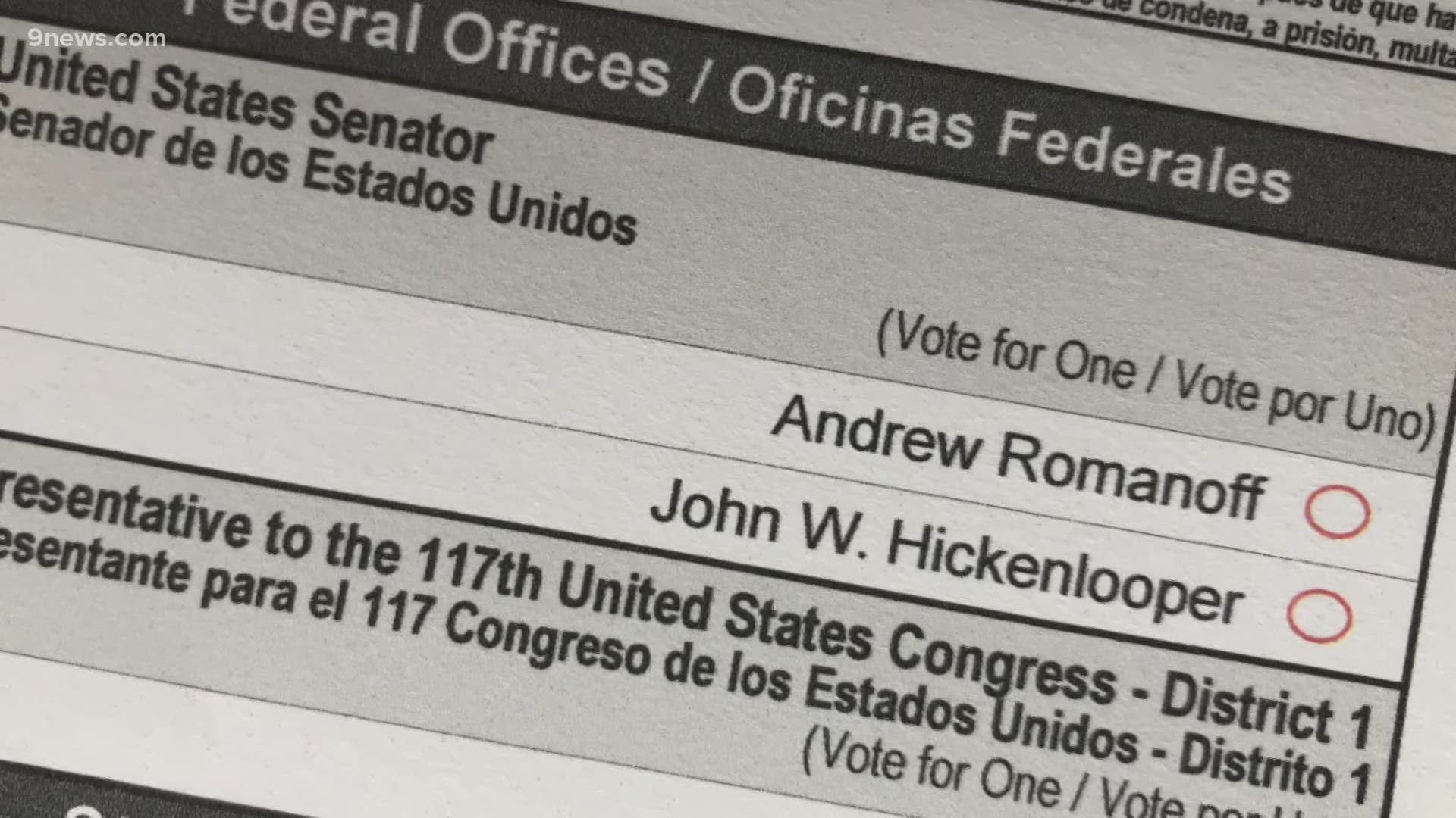 A 9NEWS/ColoradoPolitics.com poll found that despite recent missteps, Colorado voters still favor John Hickenlooper in the Democratic primary.