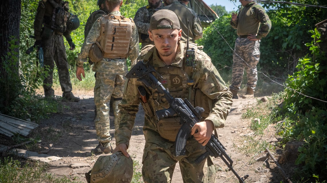 Russia troops pull back from Ukraine's Kharkiv area | 9news.com